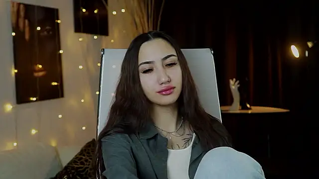 RebeckaThornton online show from January 19, 2026, 3:27 pm