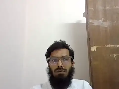 Memonsait1 online show from March 18, 2026, 5:58 pm