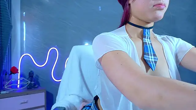 Naaomi cute online show from January 17, 2026, 6:00 pm