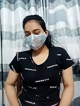 Hot Baby250 online show from October 19, 2025, 12:19 pm