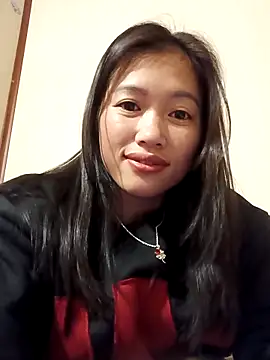 -Paige- online show from December 18, 2025, 2:21 pm