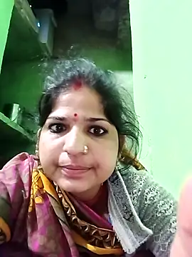 Karishma cute online show from February 2, 2026, 2:21 am