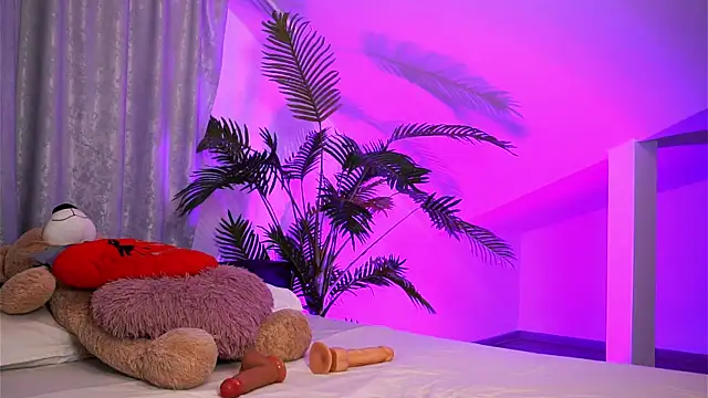 Snapshot of TenderSin chatting on May 26, 2026, 1:37 am TenderSin online show from May 26, 2026, 1:37 am