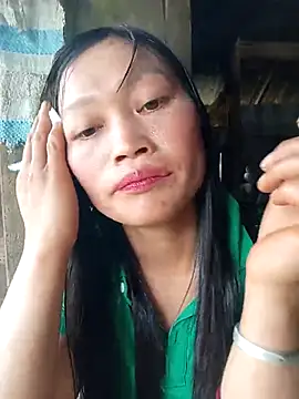 Snapshot of siusiu-00 chatting on February 15, 2026, 8:46 am siusiu-00 online show from February 15, 2026, 8:46 am