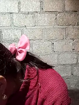 Snapshot of siusiu-00 chatting on March 18, 2026, 11:57 am siusiu-00 online show from March 18, 2026, 11:57 am