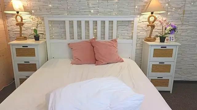 Soft Lilly online show from May 8, 2026, 5:11 am