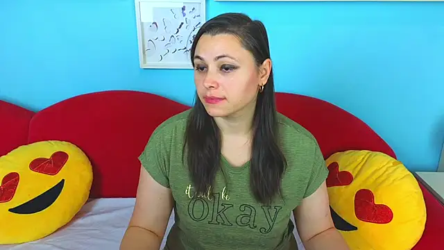 Soft Lilly online show from November 3, 2025, 6:40 am