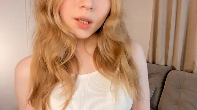 Megansuns online show from October 18, 2025, 3:03 pm