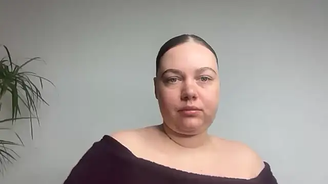 Snapshot of AvaHart chatting on February 13, 2026, 1:00 pm AvaHart online show from February 13, 2026, 1:00 pm