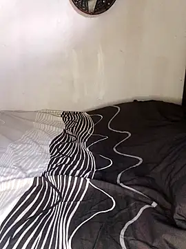 Snapshot of impia-69 chatting on February 24, 2026, 5:58 pm impia-69 online show from February 24, 2026, 5:58 pm