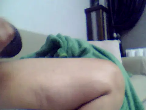 Snapshot of cute_erkek34 chatting on December 5, 2025, 6:39 pm cute erkek34 online show from December 5, 2025, 6:39 pm