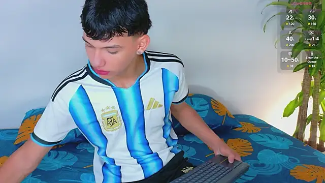 Snapshot of Axel_Cody_ chatting on June 26, 2026, 3:18 pm Axel Cody online show from June 26, 2026, 3:18 pm