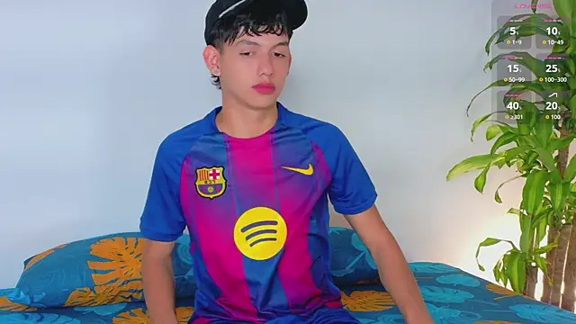 Axel Cody  online show from June 19, 2026, 1:22 am