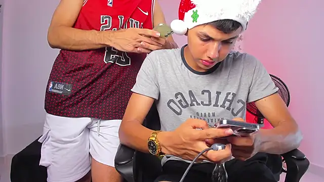 Axel Cody  online show from December 3, 2025, 8:30 pm