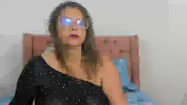 victoriaborunys online show from July 28, 2026, 4:09 am
