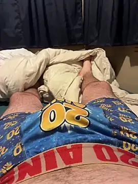 creamydeluxe online show from June 14, 2026, 1:13 am