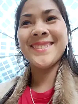 Lyssa-a online show from November 18, 2025, 8:28 am