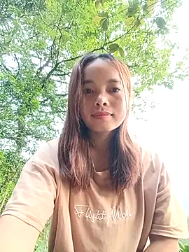 Nguyet2k4 online show from April 27, 2026, 11:14 pm