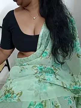 Snapshot of Nikitha_telugu chatting on February 24, 2026, 5:19 am Nikitha telugu online show from February 24, 2026, 5:19 am