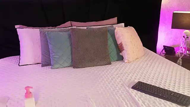 Snapshot of mariianna_lopez_ chatting on March 5, 2026, 7:10 pm mariianna lopez online show from March 5, 2026, 7:10 pm