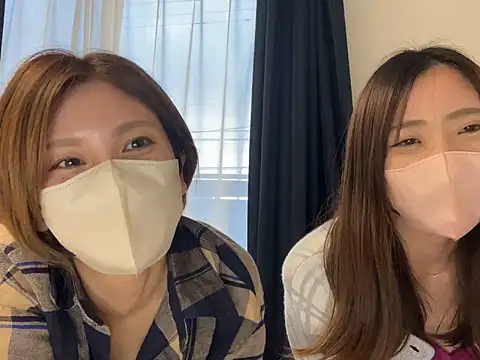 Snapshot of Io_chaaan_xxx chatting on November 25, 2025, 7:08 am Io chaaan xxx online show from November 25, 2025, 7:08 am