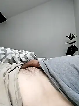 Snapshot of nicolaspgarnier chatting on November 18, 2025, 3:37 pm nicolaspgarnier online show from November 18, 2025, 3:37 pm