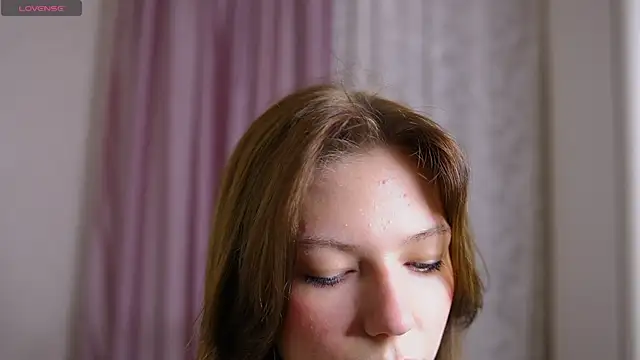 Snapshot of Erosyne chatting on July 10, 2026, 5:24 pm Erosyne online show from July 10, 2026, 5:24 pm