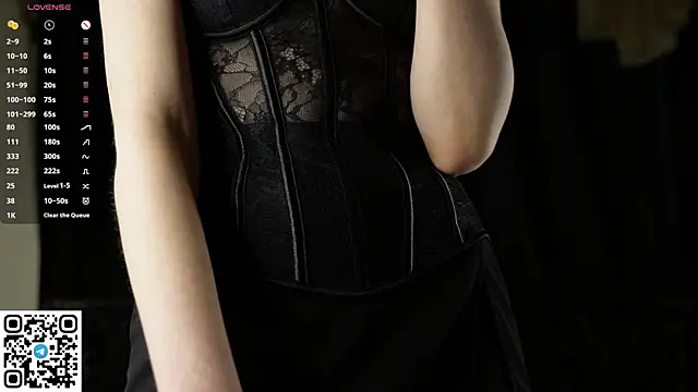 Erosyne online show from May 1, 2026, 5:29 pm