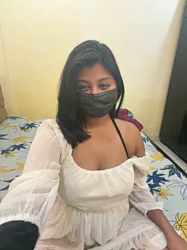 Snapshot of payal_mittal chatting on February 16, 2026, 9:45 pm payal mittal online show from February 16, 2026, 9:45 pm