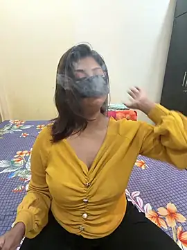 Snapshot of payal_mittal chatting on February 6, 2026, 9:11 pm payal mittal online show from February 6, 2026, 9:11 pm