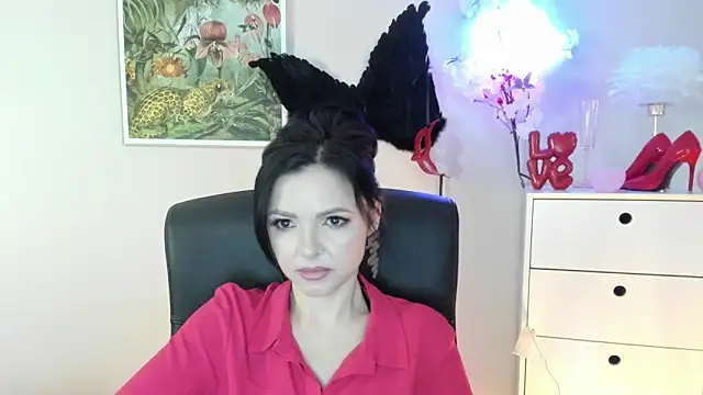 Snapshot of Mollybloom40 chatting on February 19, 2026, 2:36 pm Mollybloom40 online show from February 19, 2026, 2:36 pm