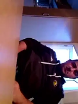 dadou85h online show from November 13, 2025, 4:22 pm