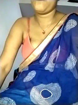 Snapshot of strip_queennn chatting on March 5, 2026, 4:58 pm strip queennn online show from March 5, 2026, 4:58 pm