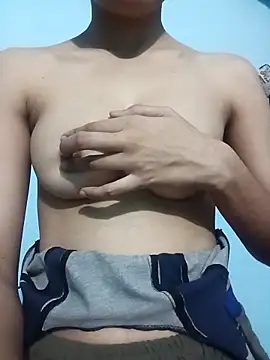 strip queennn online show from November 1, 2025, 3:50 pm