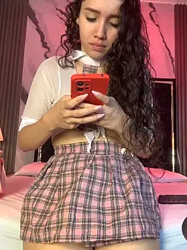 SsexCouplee online show from April 24, 2026, 11:56 am