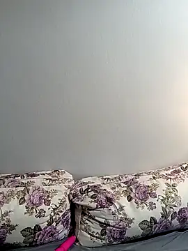 Alevsiz1 online show from November 21, 2025, 11:15 pm