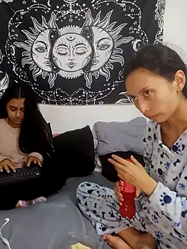 abby n emily online show from March 12, 2026, 1:59 pm