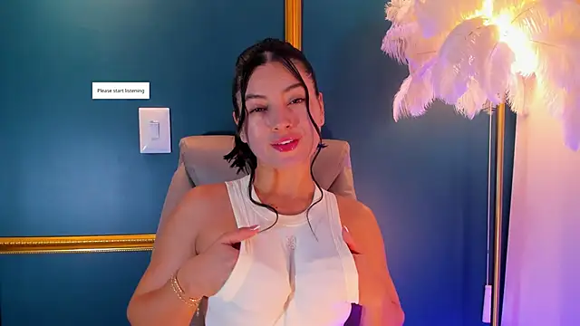 Rashel Frost  online show from May 13, 2026, 6:04 pm