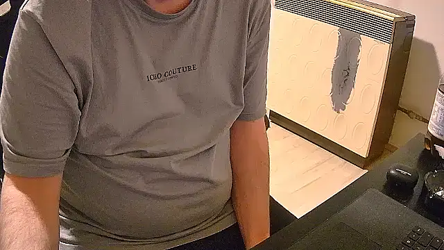 Snapshot of bull419M chatting on March 10, 2026, 12:47 am bull419M online show from March 10, 2026, 12:47 am