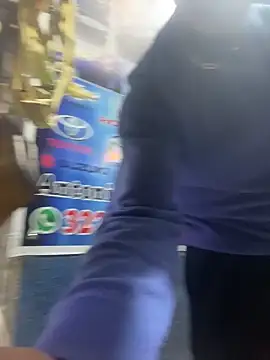 Leonardmoppet online show from December 3, 2025, 12:23 am