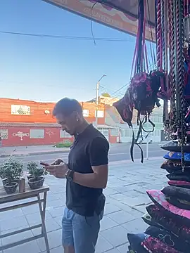 Leonardmoppet online show from January 17, 2026, 10:24 pm