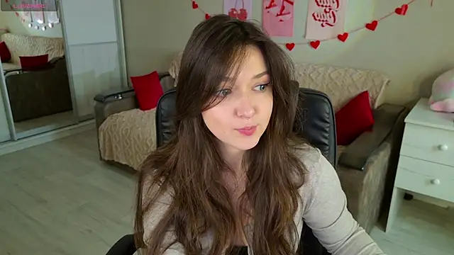 BellaSink online show from October 21, 2025, 5:40 am