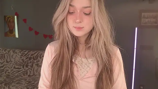 BellaSink online show from March 24, 2026, 5:40 am