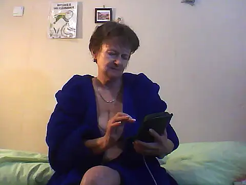 JesykaLove566 online show from May 2, 2026, 5:40 pm