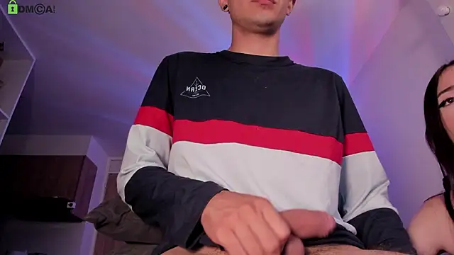 Snapshot of Mikeyvioleta_ chatting on March 6, 2026, 10:10 am Mikeyvioleta online show from March 6, 2026, 10:10 am