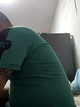 caige8888 online show from October 29, 2025, 11:20 am