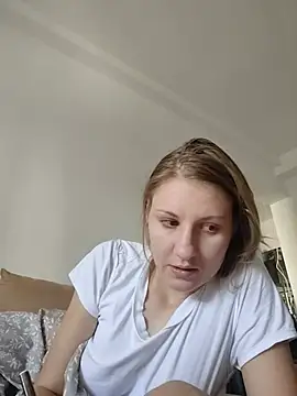 Snapshot of SandyCassie chatting on July 25, 2026, 8:44 am SandyCassie online show from July 25, 2026, 8:44 am
