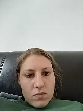 Snapshot of SandyCassie chatting on August 2, 2026, 10:02 am SandyCassie online show from August 2, 2026, 10:02 am