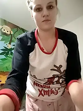 SandyCassie online show from October 23, 2025, 12:20 am