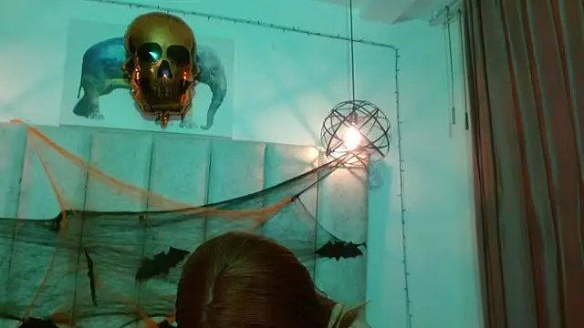 antonella rosecs online show from November 2, 2025, 4:39 am